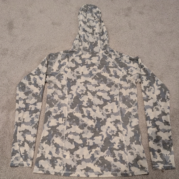 Outdoor Research Alpine Onset Merino 150 Base Layer Top, Gray White Camo, Size M - Picture 4 of 4